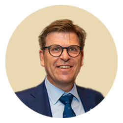 Dr. Torstein R. Meling Dr. Torstein R. Meling